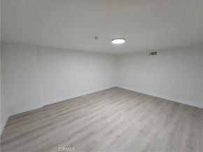 70 Harkness Avenue 4, Pasadena CA 91106