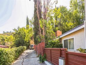 4804 Excelente Drive, Woodland Hills CA 91364