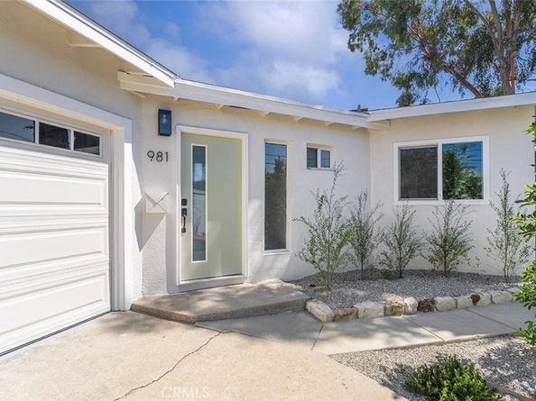 981 Nordica Drive, Los Angeles CA 90065