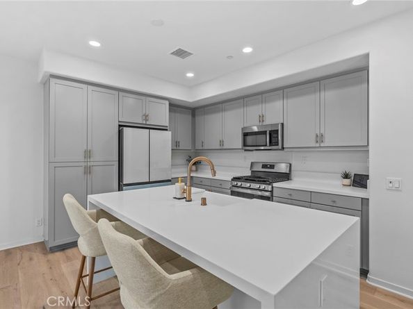 16122 Meadowhouse Avenue, Chino CA 91708