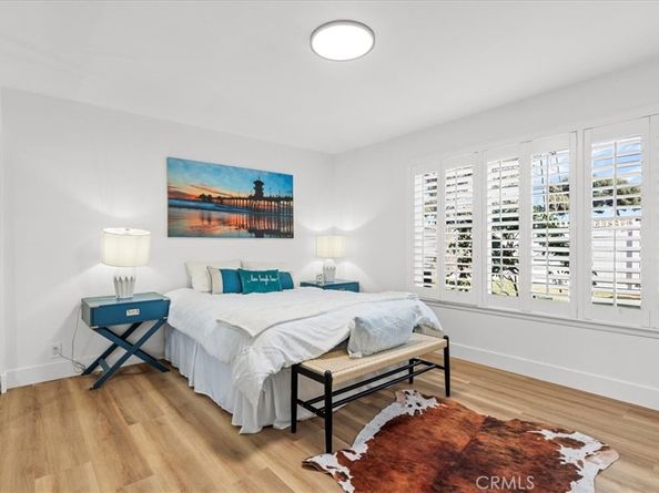 21072 Galbar Circle, Huntington Beach CA 92646