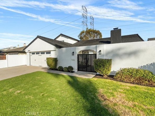 21072 Galbar Circle, Huntington Beach CA 92646