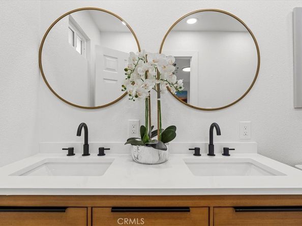 21072 Galbar Circle, Huntington Beach CA 92646