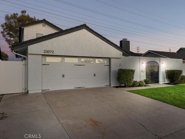 21072 Galbar Circle, Huntington Beach CA 92646