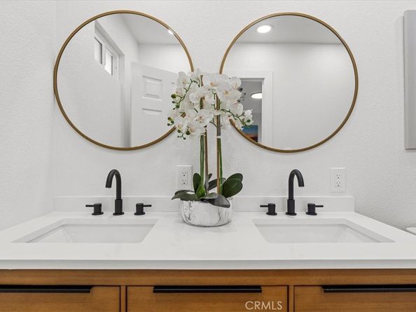 21072 Galbar Circle, Huntington Beach CA 92646