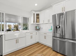 21072 Galbar Circle, Huntington Beach CA 92646
