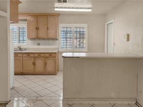 323 E 102nd St., Los Angeles CA 90003