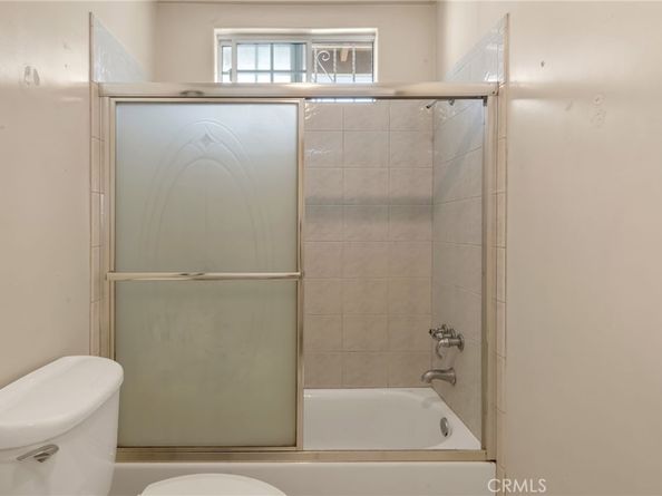 323 E 102nd St., Los Angeles CA 90003