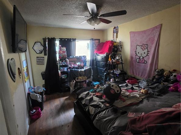 602 E Wilhelmina Street, Anaheim CA 92805