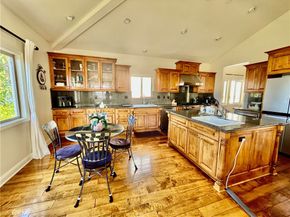 227 S Helberta Avenue B, Redondo Beach CA 90277