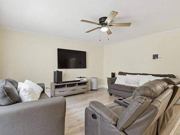 1328 iris 2, Imperial Beach CA 91932