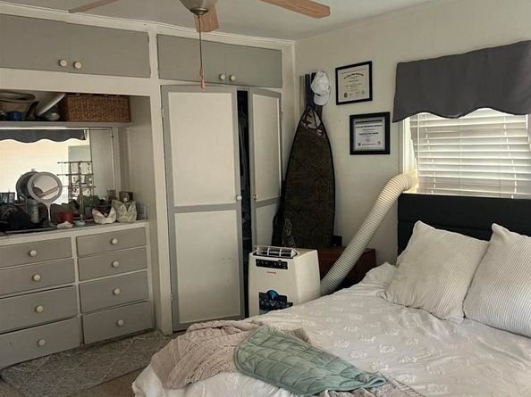 157 Maple Ave., Carlsbad CA 92008