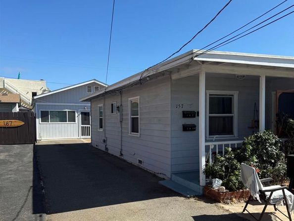 157 Maple Ave., Carlsbad CA 92008