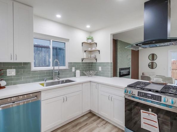 6548 Bantam Lake Circle, San Diego CA 92119