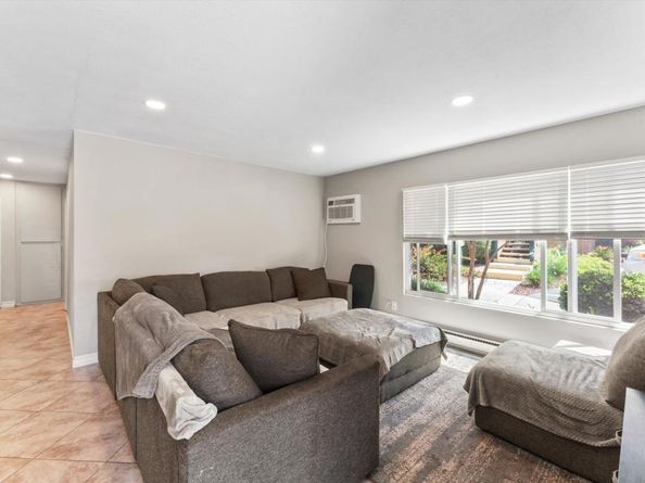 8721 Lake Murray Boulevard 1, San Diego CA 92119