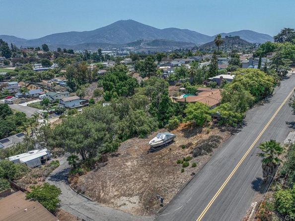 3135 South Bonita Street, Spring Valley CA 91977