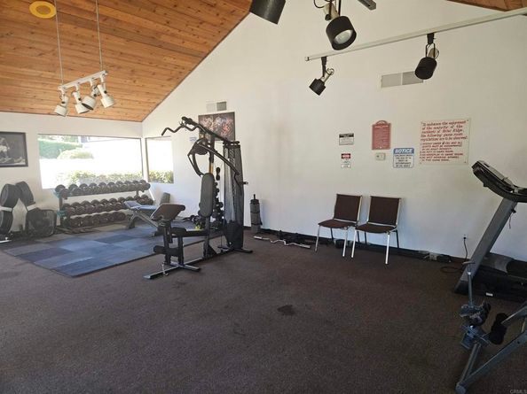 3020 Plaza Lorenzo, Bonita CA 91902
