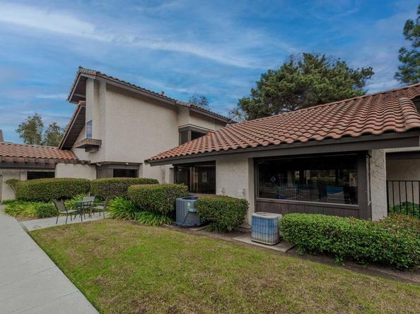 3020 Plaza Lorenzo, Bonita CA 91902