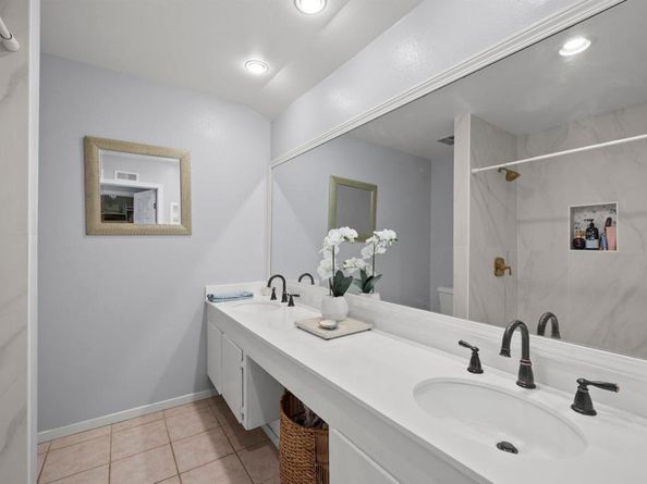 3020 Plaza Lorenzo, Bonita CA 91902