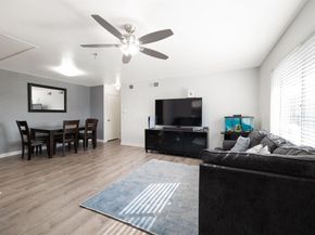 318 Graves Court, El Cajon CA 92021