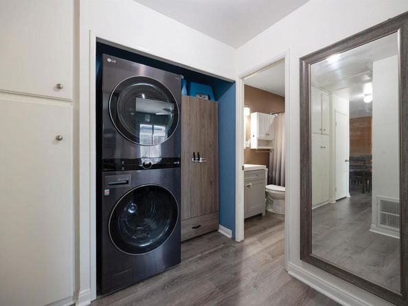 318 Graves Court, El Cajon CA 92021