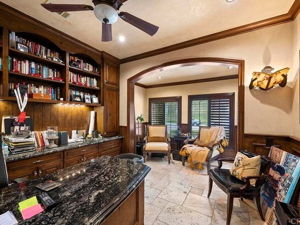 1133 Carlos Canyon Dr, Chula Vista CA 91910