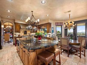 1133 Carlos Canyon Dr, Chula Vista CA 91910