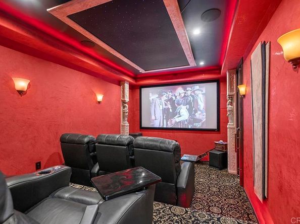1133 Carlos Canyon Dr, Chula Vista CA 91910