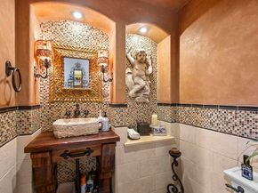 1133 Carlos Canyon Dr, Chula Vista CA 91910