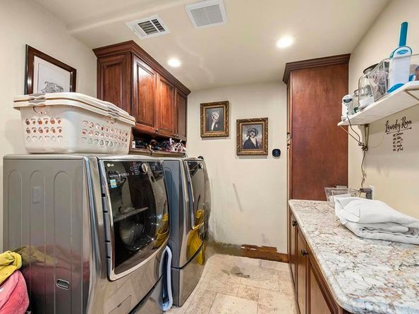1133 Carlos Canyon Dr, Chula Vista CA 91910