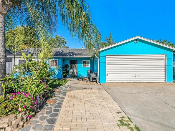 1234 N Ivy Street, Escondido CA 92026