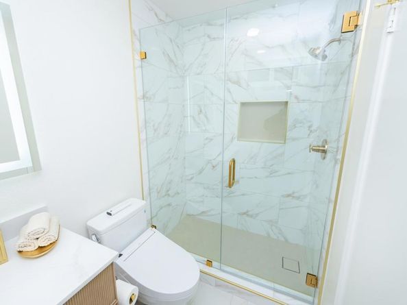 11376 Via Rancho San Diego Road F, El Cajon CA 92019