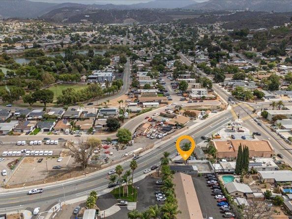 9742 Los Coches Rd, Lakeside CA 92040