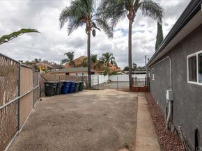 9742 Los Coches Rd, Lakeside CA 92040