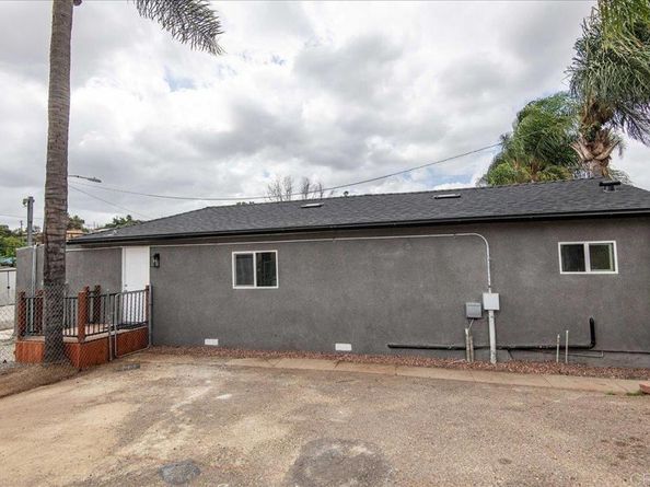 9742 Los Coches Rd, Lakeside CA 92040