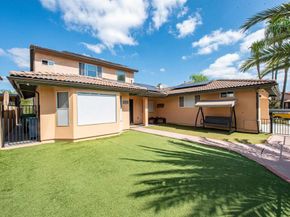 17892 Creciente Way, San Diego CA 92127