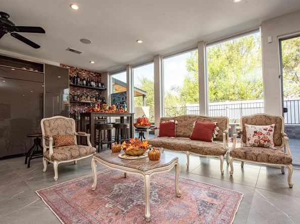 17892 Creciente Way, San Diego CA 92127