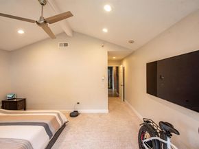 17892 Creciente Way, San Diego CA 92127