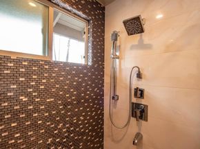 17892 Creciente Way, San Diego CA 92127