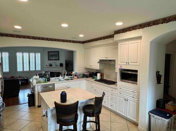 760 N Fox Run Place, Chula Vista CA 91914