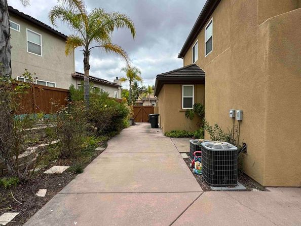 760 N Fox Run Place, Chula Vista CA 91914