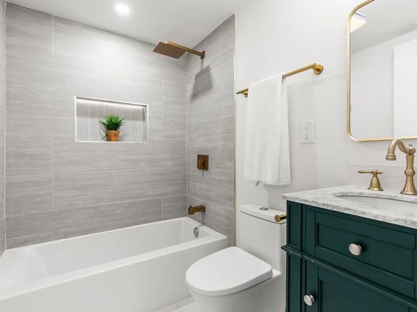 6802 Maury Dr, San Diego CA 92119