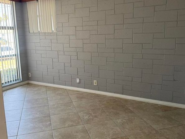 680 84 Chula Vista Street, Chula Vista CA 91910