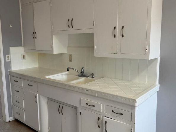 680 84 Chula Vista Street, Chula Vista CA 91910