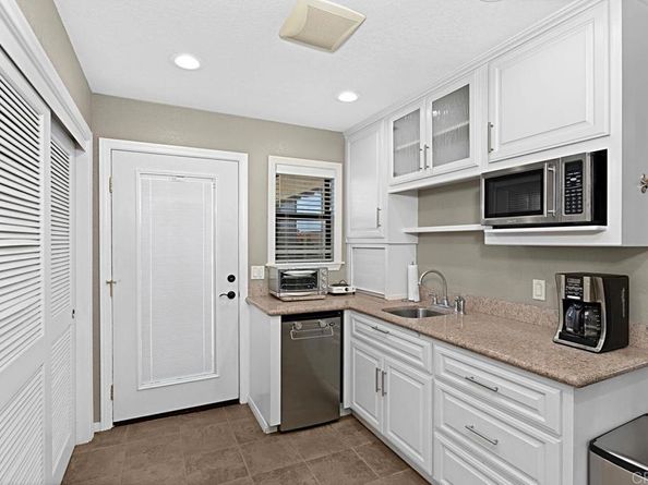 9824 Quail Canyon Road, El Cajon CA 92021