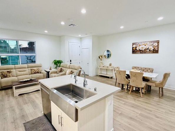 1319 Yannis Court, El Cajon CA 92019