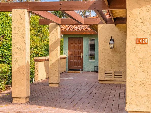 1425 Camino Zalce, San Diego CA 92111