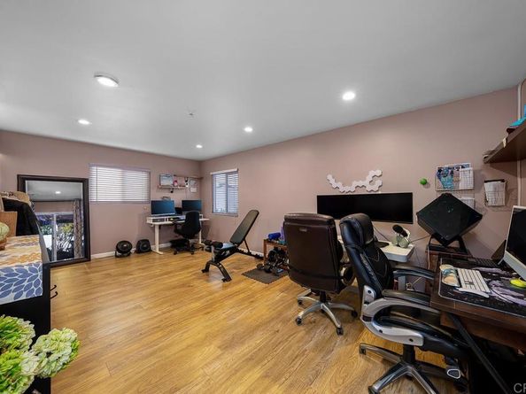 5868 Greycourt Avenue, San Diego CA 92114