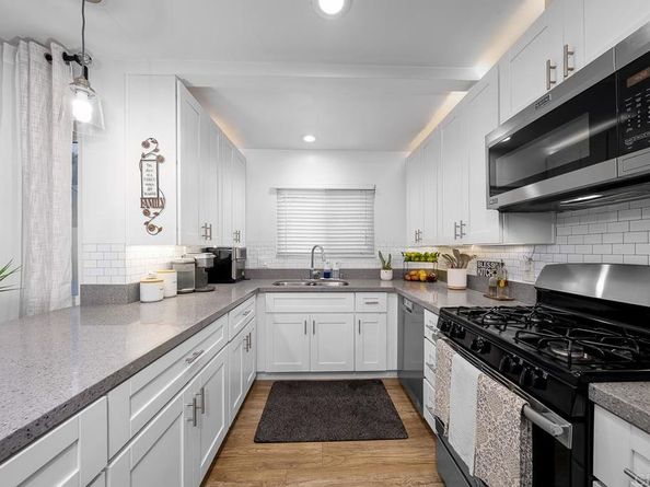 5868 Greycourt Avenue, San Diego CA 92114