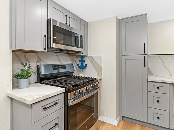 9899 Scripps Westview Way 243, San Diego CA 92131